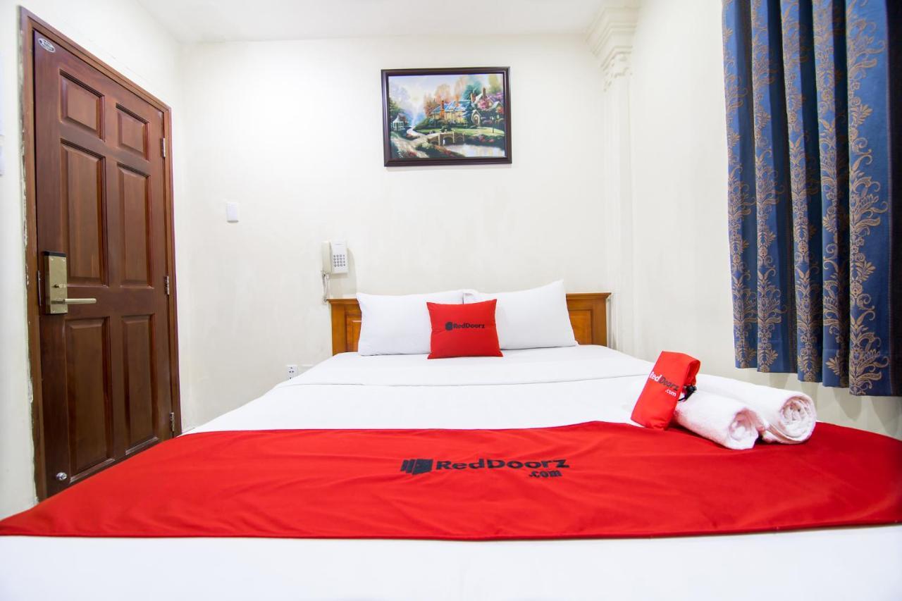 Reddoorz Plus @ Pham Ngu Lao 2 Ho Si Minh-város Kültér fotó