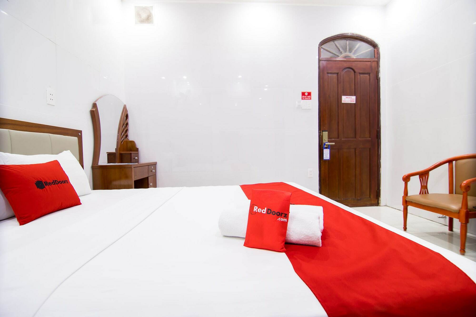 Reddoorz Plus @ Pham Ngu Lao 2 Ho Si Minh-város Kültér fotó